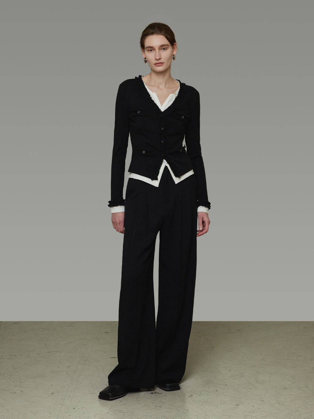 Slim Fit Long-Sleeve Top UNS0046