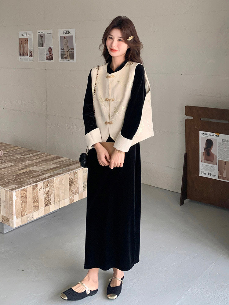 Velvet Long Dress / Oriental Embroidered Vest QAZ0064