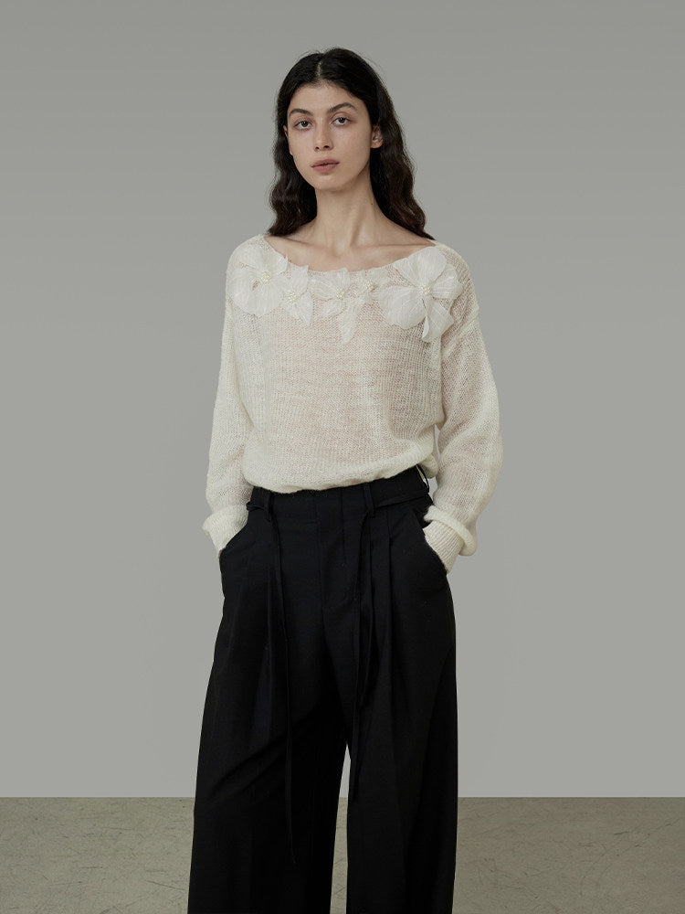 Floral Loose Long-Sleeve Top UNS0030