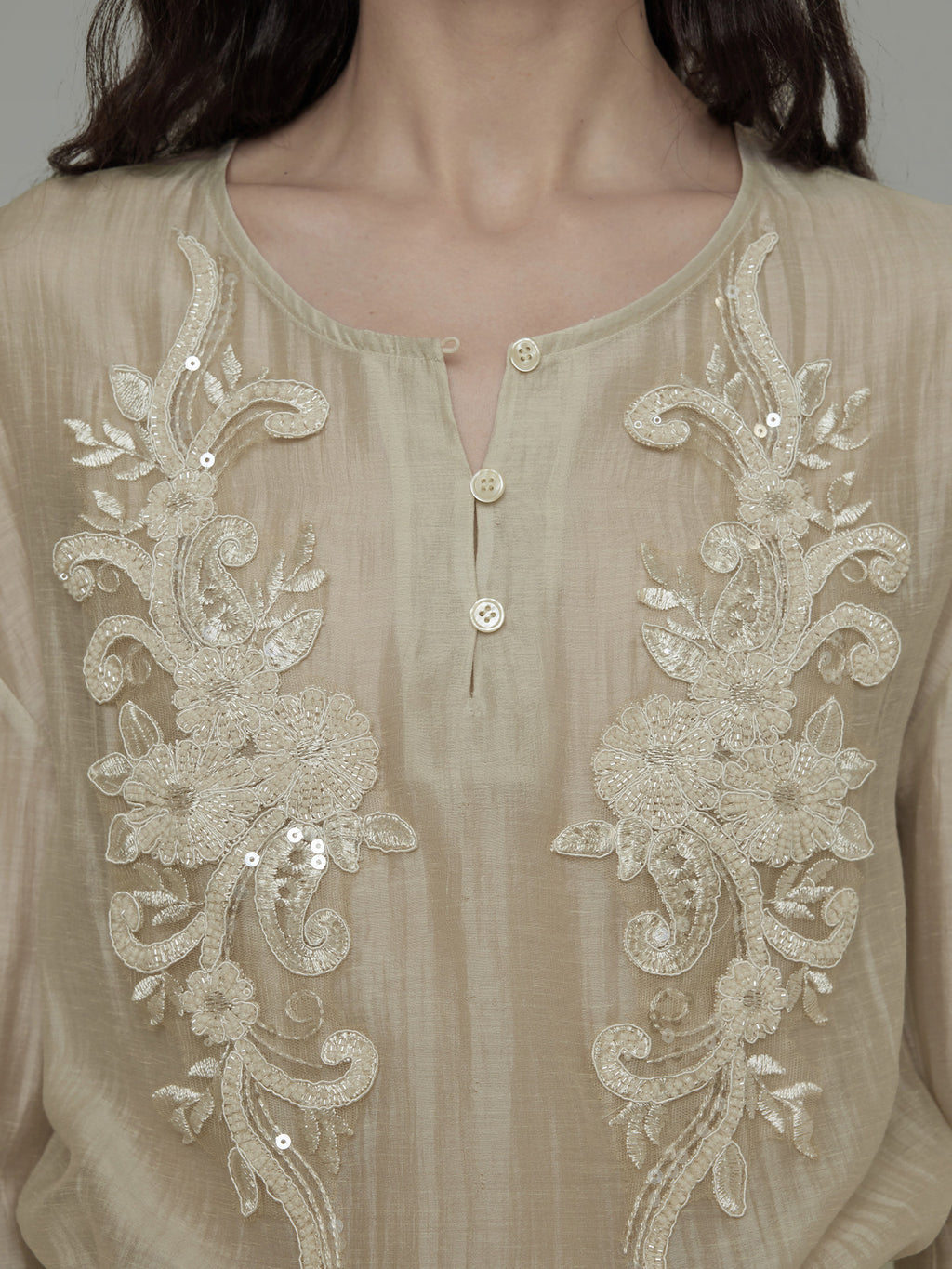 French Embroidered Round Neck Shirt UNS0027