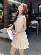 Round Neck Vest / Pleated Skirt QAZ0096