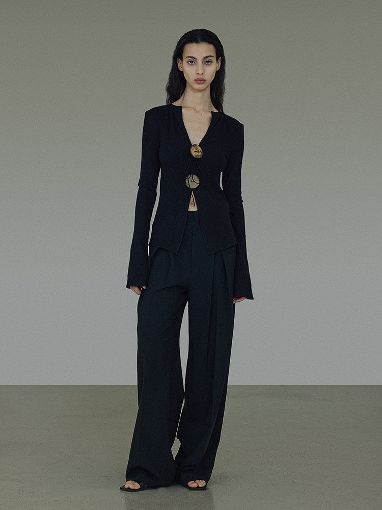 V-Neck Slim Knit Top UNS0008